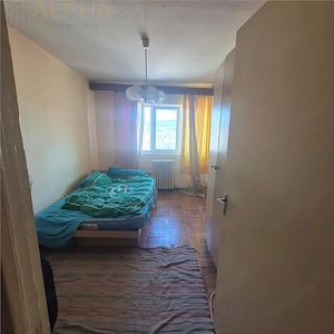 Apartament 4 camere – Str. Florilor, Bistrita , Jud B-N - imagine 2