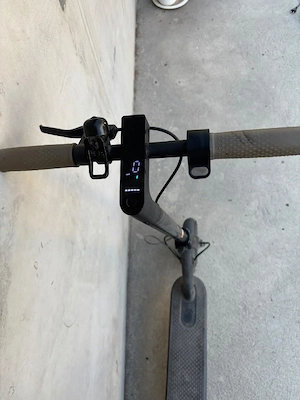 Vand Trotineta electrica Mi Electric Scooter 1S