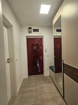 Inghiriez garsoniera in Medgidia, zona spital. - imagine 6