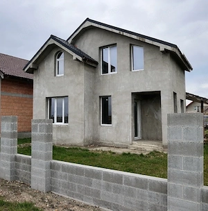 Casă în Moșnița Nouă
