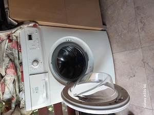 Masina de spalat haine - Electrolux