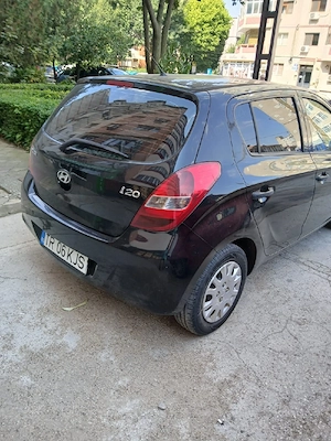 vând Hyundai - imagine 2
