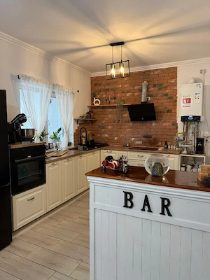 Duplex  79 mp utili și 324 mp teren   terasă acoperită, curte amenajată și multă liniște - imagine 6