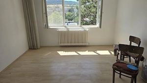 Vand apartament cu 2 camere decomandat in Deva, zona Eminescu (Politie) - imagine 9