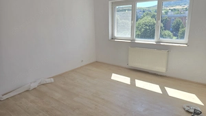 Vand apartament cu 2 camere decomandat in Deva, zona Eminescu (Politie) - imagine 15