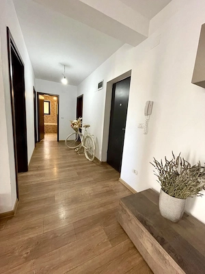 APARTAMENT IN VILA - imagine 8