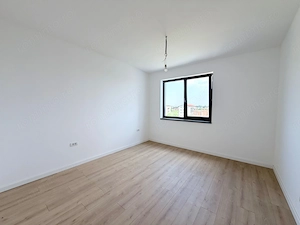 APARTAMENT CU TERASA - imagine 3