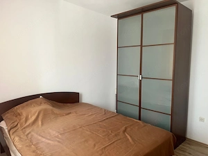 Apartament 2 camere, decomandat, zona Vest  - imagine 2