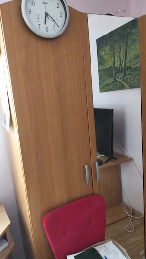 închiriez camera unui student sau angajat 700 lei - imagine 2