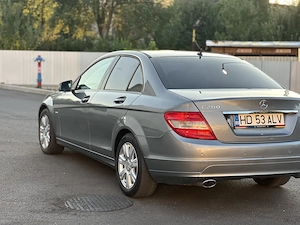 Mercedes-Benz C 200 CDI*2.2 D*navigatie*piele*af.2011*contract+fiscal pe loc - imagine 4