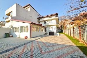 1 Mai, Inginer Zablovschi, Vila D+P+1E+M, 600 mp construiti, ideala birouri, clinica, comercial.