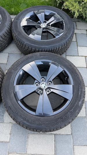 Roti iarna Skoda Superb Octavia Karoq jante 17 5x112 anvelope noi 215 55 17 - imagine 4