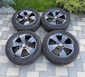Roti iarna Skoda Superb Octavia Karoq jante 17 5x112 anvelope noi 215 55 17