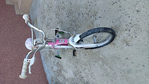 Bicicleta de copii cu roti ajutatoare - imagine 4