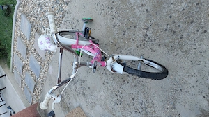 Bicicleta de copii cu roti ajutatoare - imagine 2