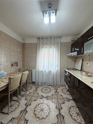 Proprietar vand apartament 2 camere decomandat - imagine 4
