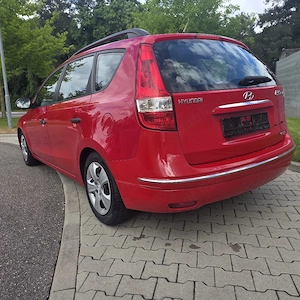 Hyundai, I30, An 2009, motor 1,6 diesel.  - imagine 4