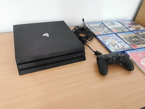 Playstation 4   Ps4 Pro cu o maneta si 8 jocuri