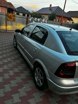 Vand opel astra motor 1.6 benzina  - imagine 2