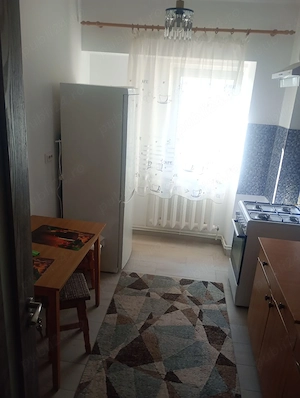 Inchiriez doua camere decomandat - imagine 3
