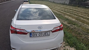 vând autoturism Toyota Corolla - imagine 6