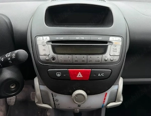 Toyota Aygo ,mica ,economica ,excelent pt oras - imagine 5