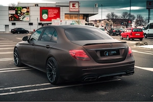 Vând Mercedes BENZ E220 D