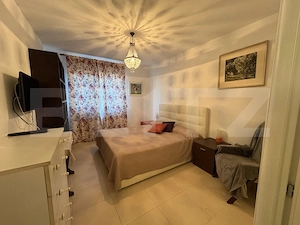 Aprtament 2 camere decomandate, zona Vivo