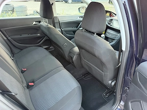 Peugeot 308 SW  An 2015.11  Motor 1.6BlueHDI  LED  Navigatie  BT  Euro 6 - imagine 8