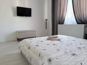 Garsoniera Regim Hotelier Militari Residence - imagine 2