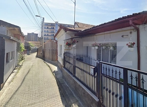 Investitie Airbnb! Casa individuala, 38 mp, teren 68 mp, zona Sălii Polivalente