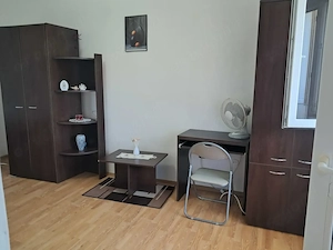 Garsonieră confort 1 de vânzare în zona Confecții  - imagine 1