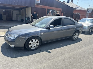 Ford Mondeo - imagine 2