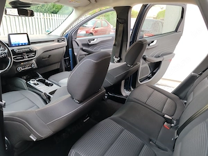 Ford Kuga 2023 Hybrid Benzina KeyLesAutomatNaviCockpitParkAssistCmrMAsalierDistronicJanteCarlig  - imagine 6