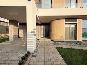 Vila / Casa de vanzare in Oradea, zona Dealuri - imagine 2