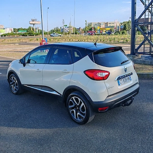 Renault Captur Bicolor 1.5 Diesel 90 CP Distributia schimbata Navi LED Senzori parcare - imagine 2