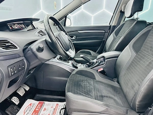 Renault Scenic - imagine 13