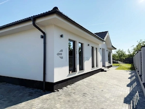 2 Case cu teren 750 mp in Grigorescu - imagine 2