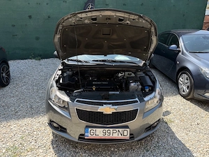 Chevrolet Cruze LT 1.8 Benzină 141 CP   210.000 KM   Unic Proprietar   2 Chei   Euro 5 - imagine 10