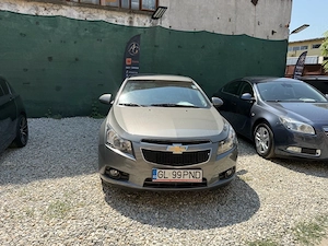 Chevrolet Cruze LT 1.8 Benzină 141 CP   210.000 KM   Unic Proprietar   2 Chei   Euro 5 - imagine 2