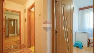 Comision0| Apartament cu 3 camere | Etaj intermediar |Astra-Cocorului - imagine 2
