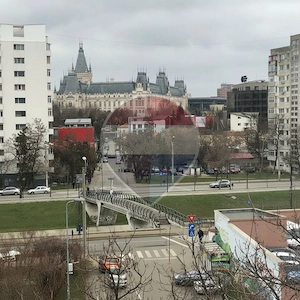 Apartament 3 camere · Podul Roș · Vedere Palas  Palatul Culturii
