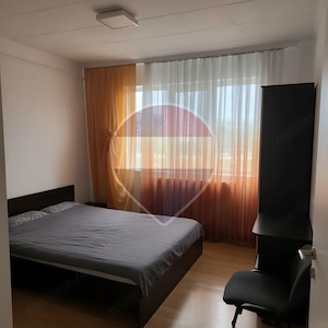 Apartament 3 camere · Podul Roș · Vedere Palas  Palatul Culturii - imagine 2