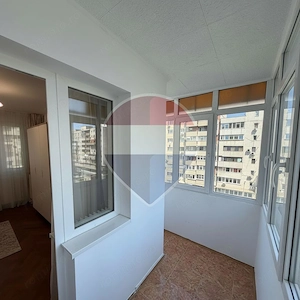 Apartament 3 camere | Bd. Independenței nr. 22 | Centru ,Decomandat - imagine 8