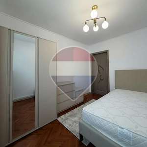 Apartament 3 camere | Bd. Independenței nr. 22 | Centru ,Decomandat - imagine 3