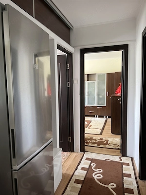 Apartament 2 camere, lângă școală și piață - imagine 7