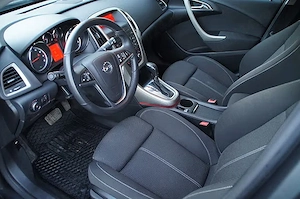 Opel Astra 1.4 Turbo 140 ch - imagine 3