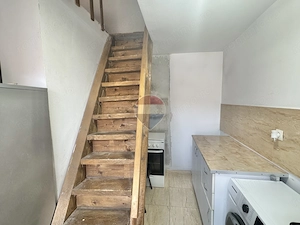 Casă de vanzare  2 camere | Strada Hategului | Oradea - imagine 4