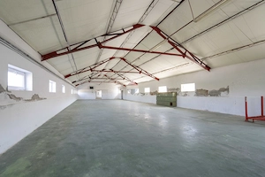 Proprietate industrialǎ 3 hale, teren 12.190 mp - imagine 5