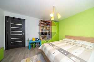Casă individuala cu gradina si beci- in cartierul Izvor - imagine 17